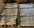 Cea mai mare captură de cocaină din acest an. Doi sârbi, prinşi de poliţiştii români transportând spre ţări din Vest peste 66 de kilograme de cocaină ascunsă sub somiera patului dintr-o autorulotă/ Valoarea pe „piaţa neagră”, 3,5 milioane de euro