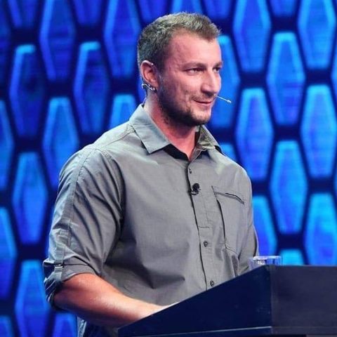 Marian Godină anunţă că a făcut plângere penală împotriva deputatului AUR Dan Tanasă, după ce acesta a postat în spaţiul public un text în care „incită la discriminarea muncitorilor din Asia şi Africa”