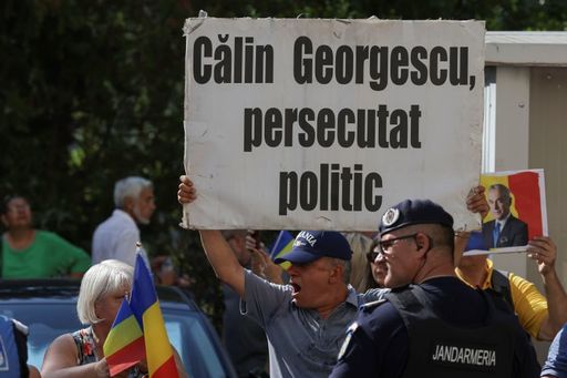 Călin Georgescu rămâne sub control judiciar/ La ieşirea de la instanţă, fostul candidat la Preşedinţie a afirmat că menţinerea acestei măsuri este „un abuz total împotriva legii”