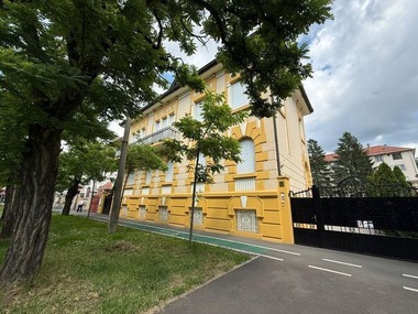 Primăria Timişoara a câştigat definitiv procesul de evacuare a familiei care a ocupat ilegal o clădire istorică de pe bulevardul Loga 52/ Diminic Fritz: Mă bucur că, în sfârşit, adevărul a fost restabilit