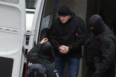 Horaţiu Potra, la Curtea de Apel Bucureşti / Magistraţii urmează să decidă dacă rămâne în arest preventiv - FOTO

