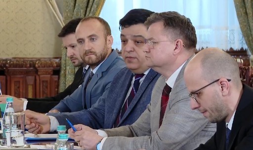MAGISTRAŢI LA COTROCENI - Vartic (fost procuror DNA): Iliescu şi acoliţii lui, în loc să creeze premisele unui proces în care Ceauşescu să răspundă pentru represiunea din decembrie 1989, au preferat o mascaradă judiciară
