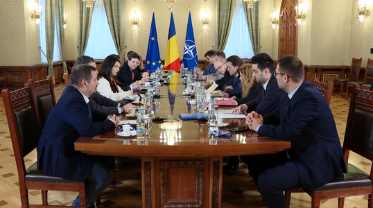 MAGISTRAŢI LA COTROCENI - Fost procuror DNA: Cunosc trei cazuri de procurori anchetatori la DNA care dintr-o dată au fost mutaţi pe secţia judiciară / Poliţia Judiciară trebuie să treacă la Ministerul Public 