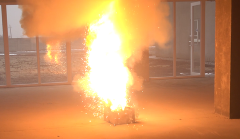 Cei doi ucraineni care anul trecut au vrut să incendieze un sediu al companiei de curierat Nova Post din Bucureşti au fost trimişi în judecată/ Operaţiunea de sabotaj a Federaţiei Ruse în România a fost dejucată de SRI - VIDEO Experiment judiciar