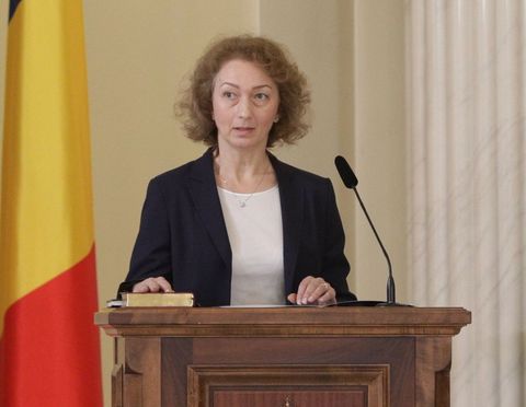 Şefa CCR, despre anularea alegerilor prezidenţiale: Motivele ţin de încălcarea drepturilor electorale ale alegătorilor, încălcarea dreptului de a fi ales al candidaţilor şi nerespectarea flagrantă a regulilor de finanţare a campaniei