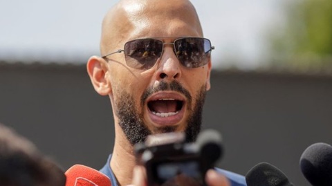 Andrew Tate, cercetat de DIICOT şi pentru incitare la ură sau discriminare, în formă continuată/ Britanicul ar incitat publicul împotriva femeilor