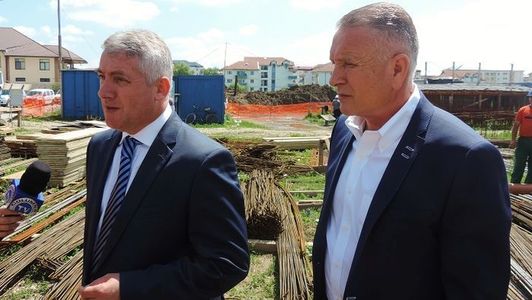 Liderul PSD Dâmboviţa unui primar plecat la UNPR: Vă asociaţi unui grup ilegitim de interese financiare personale