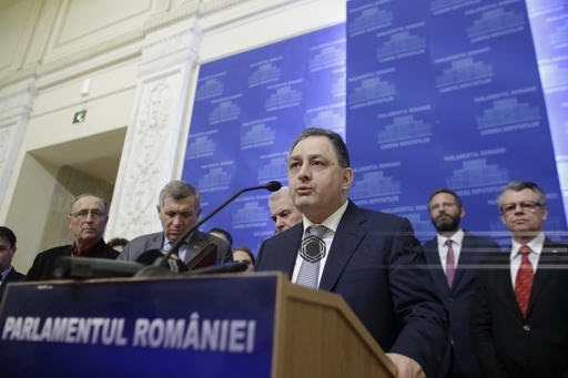 Marian Vanghelie: Strâng semnături pentru a candida la Sectorul 5. Pentru Primăria Generală au început să se strângă semnături pentru Adrian Severin