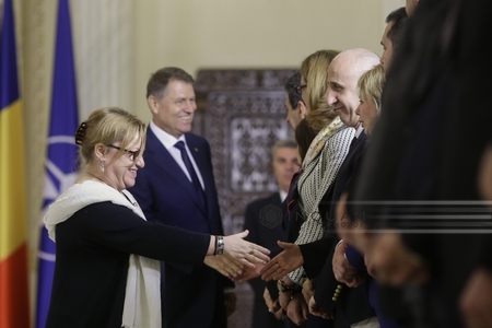 Corina Şuteu a depus jurământul ca ministru al Culturii. Iohannis: E nevoie de reformă, nu de reformită. FOTO
