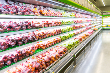 Deputaţii amână cu o lună discutarea legii privind comercializarea produselor alimentare româneşti