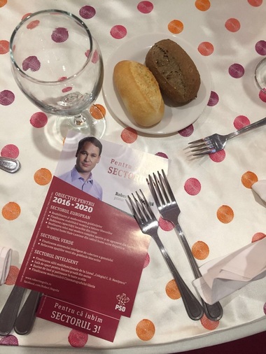 REPORTAJ: Negoiţă şi-a lansat candidatura la Rin Grand Hotel, cu Dragnea, Ponta şi simpatizanţii la mese festive - VIDEO