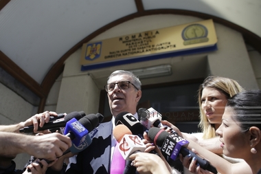 Zgonea, la ieşirea de la DNA: Sunt martor, nu pot da detalii. De câte ori voi fi citat, e obligaţia mea de cetăţean să vin