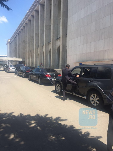 Şeful Corpului de Control al premierului: Autoturismele pentru şefi şi şefuleţi drenează sume imense 