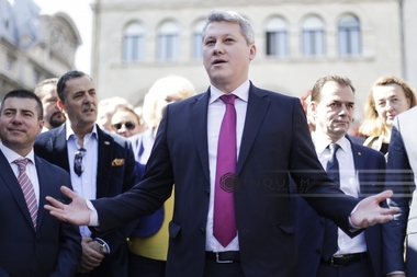 Cătălin Predoiu: Gabriela Firea este capul drăgălaş al mafiei pesediste