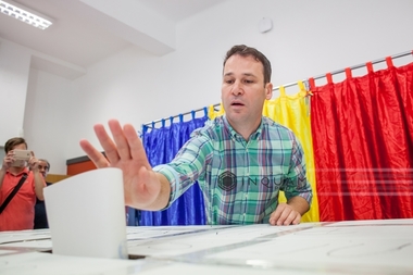 Robert Negoiţă: Mă aşteptam oarecum să câştig cu acest scor; în Sectorul 3 chiar s-a muncit şi continuăm de mâine