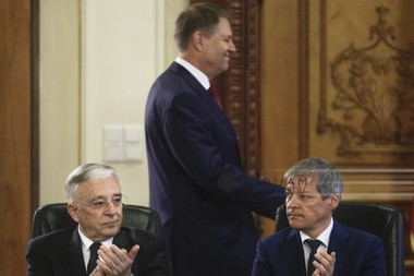 Iohannis: Solicit Guvernului să întregească strategiile economice cu dimensiunea europeană necesară actualului context