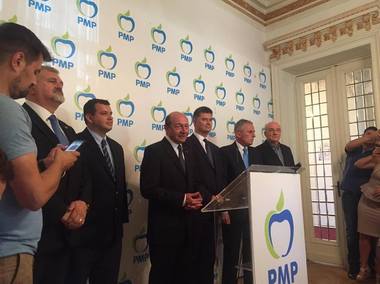 Băsescu: Steriu şi Tomac vor fi preşedinţi executivi ai PMP; Gabriel Oprea rămâne cu onoarea