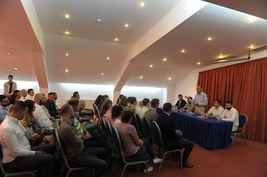 Băsescu spune că PMP vrea să introducă un proiect de lege care să interzică tăierile de păduri timp de zece ani