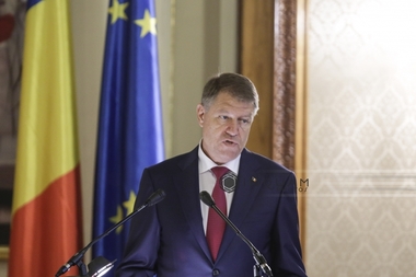Iohannis: Pentru România, protecţia drepturilor persoanelor aparţinând comunităţilor româneşti este vitală