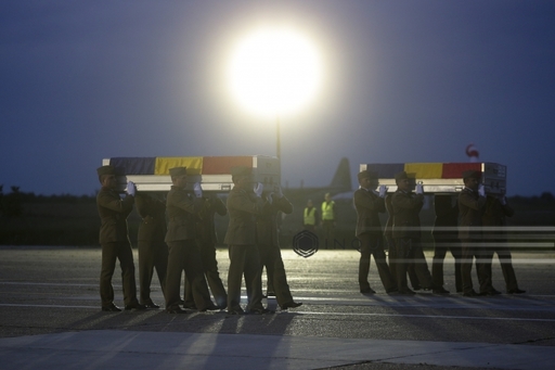 Marius Apostol, militar rănit în Afganistan: Îi ofer domnului Daniel Barbu o excursie „all inclusive” în Afganistan. Va învăţa ce înseamnă onoare şi respect faţă de ţară