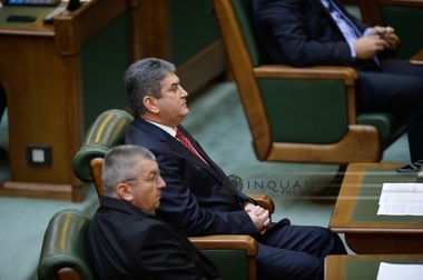 Oprea: Îmi pare rău că senatorii care au votat în funcţie de ceea ce era în dosarul meu sunt huliţi şi atacaţi