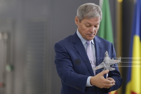Dacian Cioloş l-a eliberat din funcţie pe Dumitru Botănoiu, secretar de stat în Ministerul Agriculturii