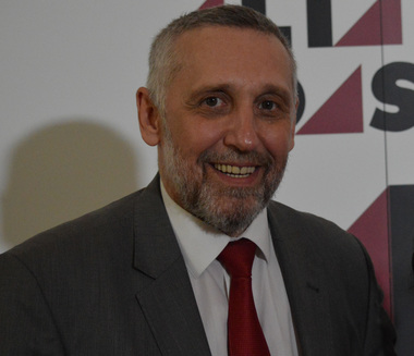 Marian Munteanu anunţă că îi va da în judecată pe cei care au susţinut că a colaborat cu Securitatea