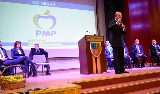 Băsescu, la Chişinău: Cred că voi închiria o locuinţă să vin măcar o dată pe lună aici