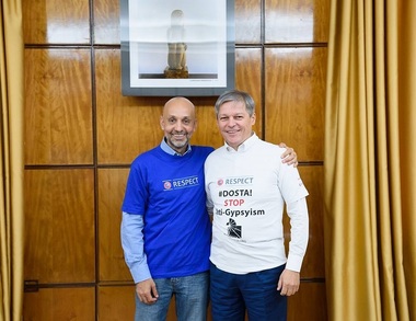Valeriu Nicolae iniţiază un fond pentru sprijinirea oamenilor cinstiţi să facă politică şi jurnalism: Cioloş, Pleşu, Prună, dispuşi să fie în Consiliul Director