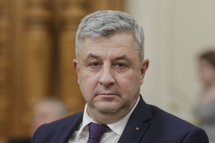 Florin Iordache a demisionat din funcţia de vicepreşedinte al Camerei Deputaţilor