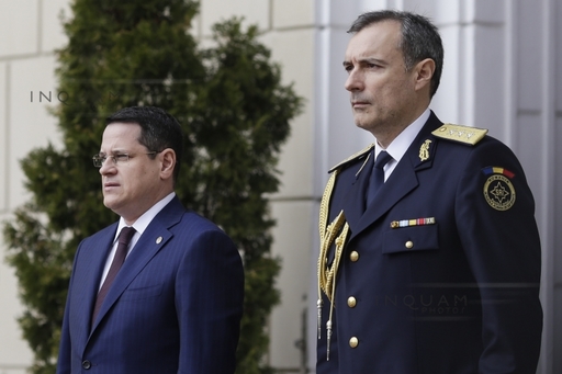 SRI: Ancheta internă nu a relevat încălcări ale legii în cazul Coldea, dar acesta va fi trecut în rezervă la cerere. Iohannis a semnat decretele de eliberare din funcţie şi trecere în rezervă - UPDATE