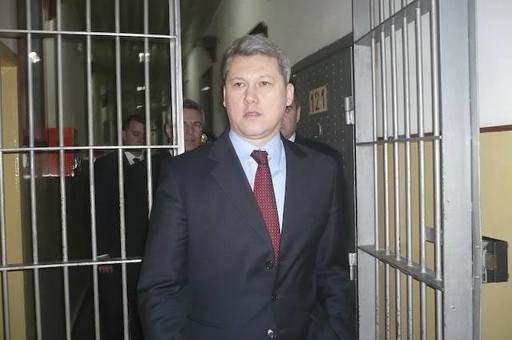 Predoiu propune trei soluţii: Transformarea unor unităţi militare în închisori, penitenciare private şi bani mai mulţi pentru ANP