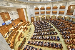 Moţiunea de cenzură este citită în plenul Parlamentului, luni, de la ora 12.00