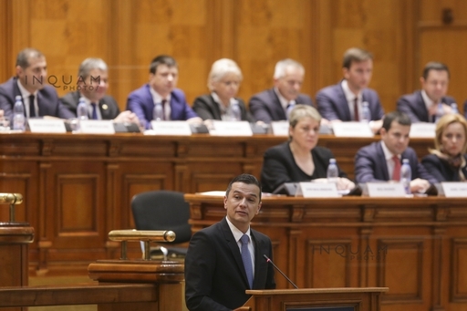 Moţiunea de cenzură împotriva Guvernului Grindeanu va fi dezbătută şi votată miercuri