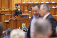 Iohannis: Merită România aceste sacrificiu pentru câţiva politicieni? Aceasta e întrebarea, acesta e scopul referendumului