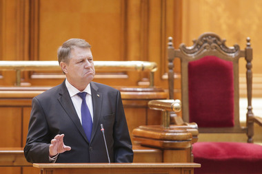 Iohannis: PSD a repurtat o mare victorie, apoi cu o ciudată strategie tip kamikaze a intrat în coliziune frontală cu societatea