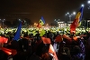 Grindeanu, despre mesajele protestatarilor: Mi-a plăcut cea cu ”Sorine, clipeşte de două ori dacă vrei să te salvăm” şi ”No more Victoria`s secrets”