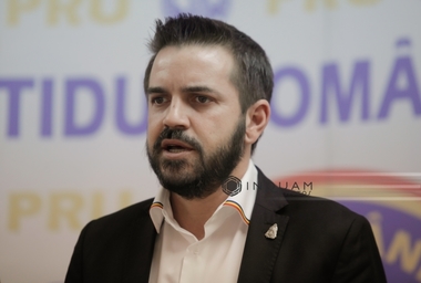 Bogdan Diaconu a avut o întâlnire la Parlament cu Liviu Dragnea, dar spune că nu au discutat despre politică