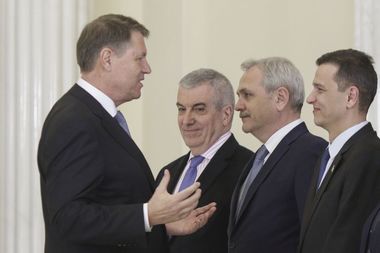 Iohannis: Voi discuta cu liderii majorităţii despre propunerea pentru SIE, dar nu mă grăbesc