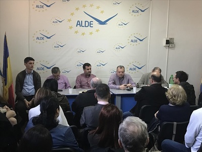Biroul Politic al ALDE Constanţa a decis că Delegaţia Permanentă în care i s-a dat un vot de blam liderului organizaţiei a fost nestatutară, iar deciziile luate, lovite de nulitate