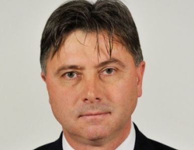 BIOGRAFIE: Viorel Ilie, fost primar la Moineşti, numit ministru pentru Relaţia cu Parlamentul după numai trei luni de experienţă în Legislativ