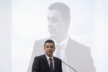 Grindeanu, despre avertismentul CE: Anul trecut, linişte; nu am auzit nici eu, nici românii temeri privind depăşiri şi uite că s-au depăşit