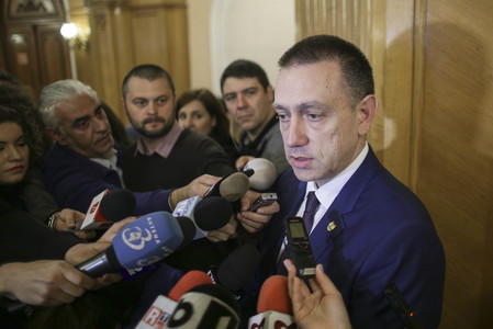 Mihai Fifor: Predoiu nu a confirmat participarea la audierea în comisia de anchetă, Onţanu nu a putut fi contactat