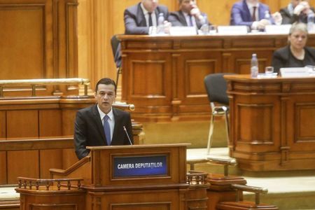Conducerea Camerei Deputaţilor a refuzat cererea PNL ca Sorin Grindeanu să vorbească în plen despre Legea salarizării