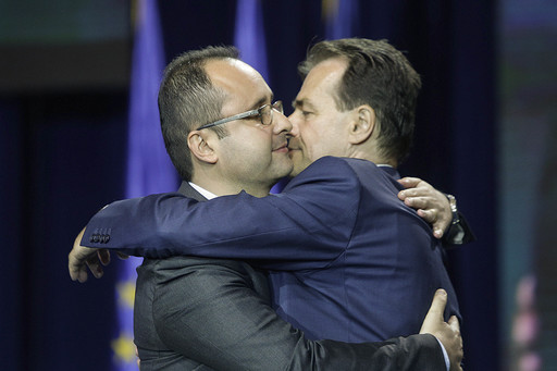 Orban: Victoria de azi nu e victoria mea, e victoria PNL. Obiectivul fundamental e câştigarea alegerilor parlamentare