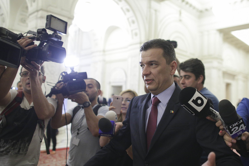 Grindeanu: Îi încurajez pe toţi cei care cred că actuala moţiune împotriva PSD este o greşeală, să voteze împotriva ei