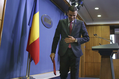 Moţiunea de cenzură a fost publicată în Monitorul Oficial; guvernul Grindeanu rămâne cu atribuţii limitate până la instalarea altui cabinet