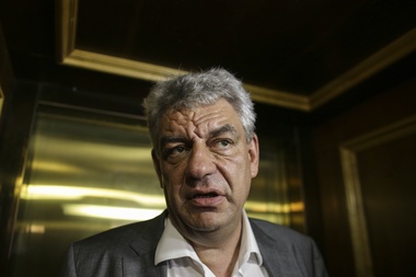 UPDATE: Mihai Tudose, anunţat oficial de Dragnea ca propunere de premier a PSD: Îndeplineşte criteriile de integritate. Sper că preşedintele îl va nominaliza în această seară. ALDE susţine nominalizarea. Ce spun Olguţa Vasilescu şi Marian Oprişan. BIOGRAFIE