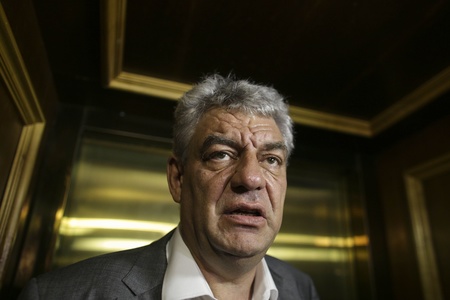 Mihai Tudose, propus ca nominalizare de premier de Liviu Dragnea în şedinţa CExN al PSD - surse