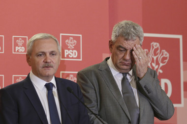 Tudose dă asigurări că se va retrage dacă Dragnea va putea deveni premier. Dragnea: Nu te grăbi, mergi la treabă, lasă 